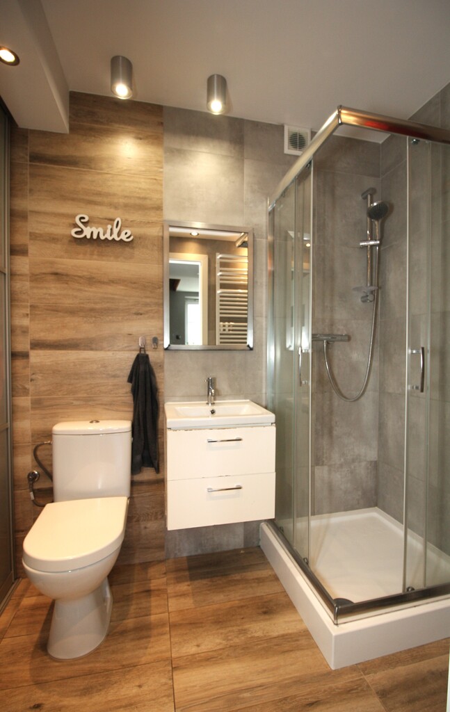 Kojący Widok Z Balkonu I Bliskość Rzeki