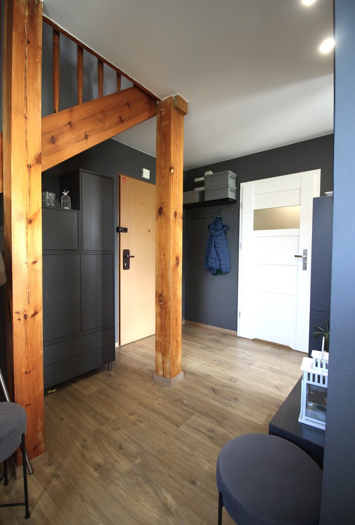 Kojący Widok Z Balkonu I Bliskość Rzeki