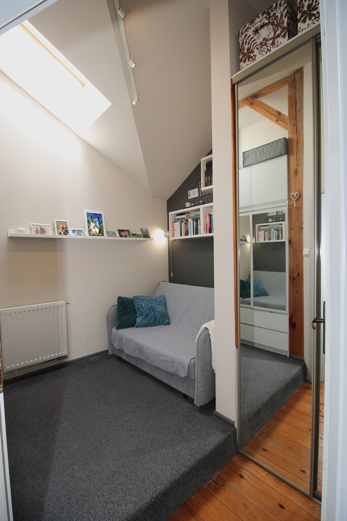 Kojący Widok Z Balkonu I Bliskość Rzeki