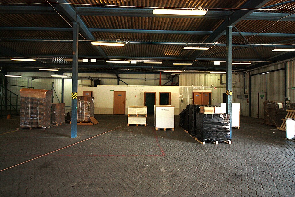 Na Wynajem Hala 1000 M2 Na Czyżkówku