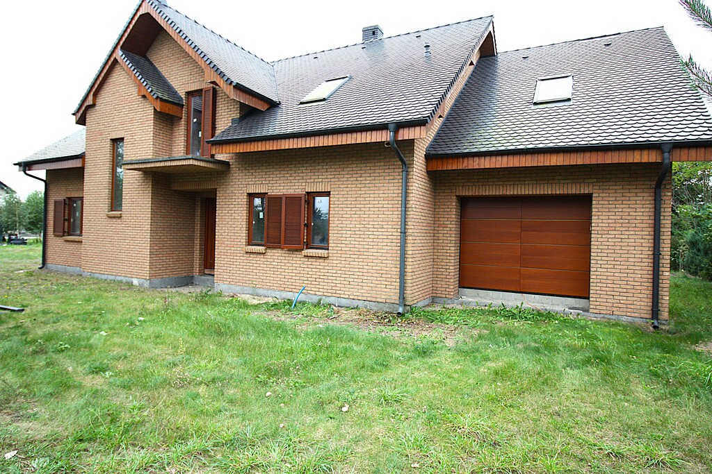 Dom W Lubczu Z Linią Brzegową Jeziora