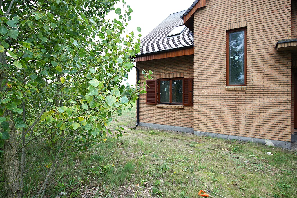 Dom W Lubczu Z Linią Brzegową Jeziora