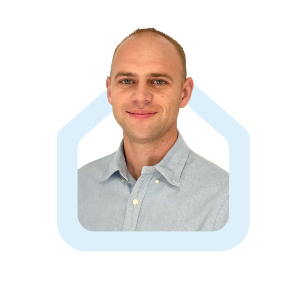 Agent nieruchomości Jakub Ozga