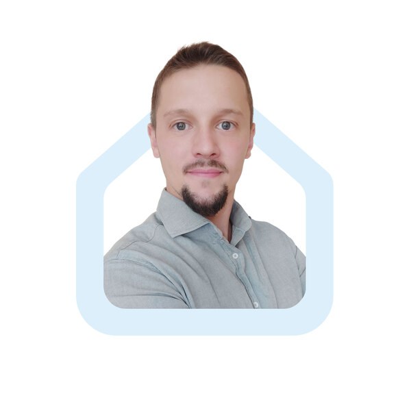 Agent nieruchomości Piotr Buchenfeld