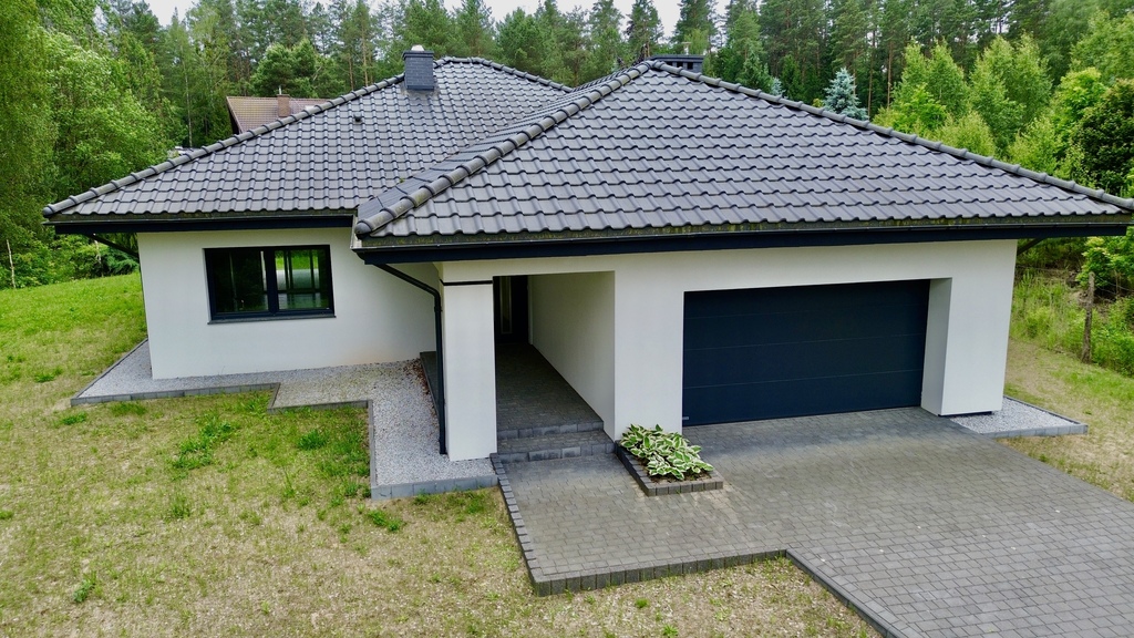 Nowy, Komfortowy Dom Parterowy Gronity