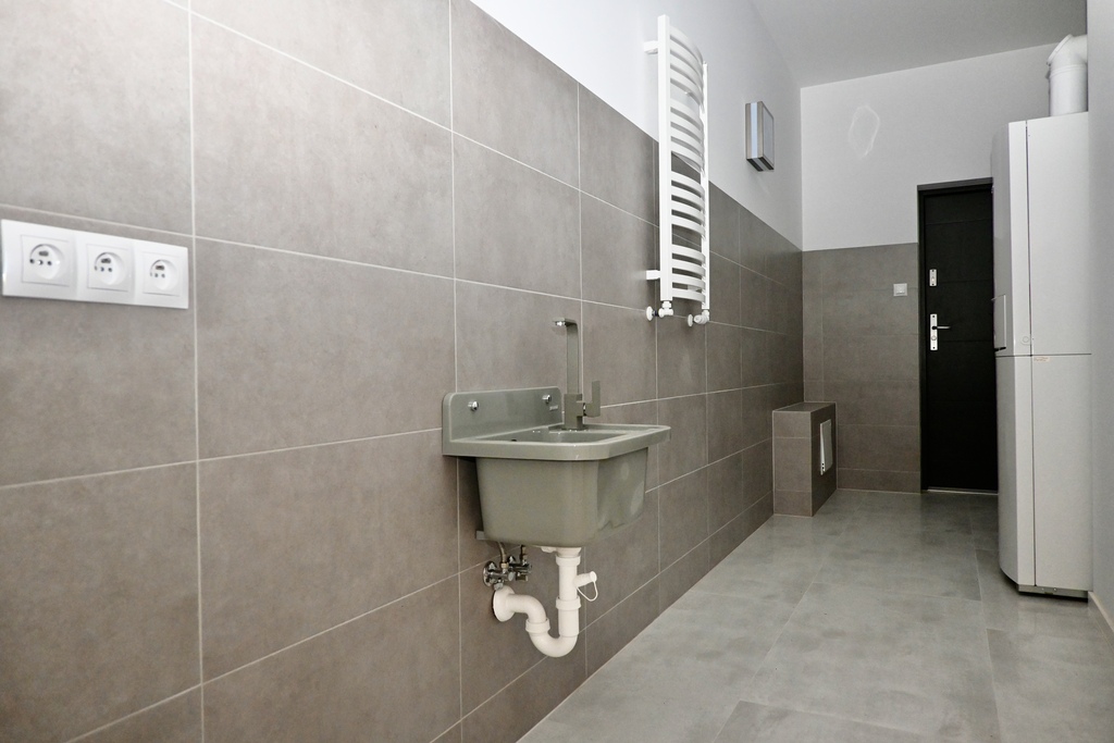 Nowy, Komfortowy Dom Parterowy Gronity