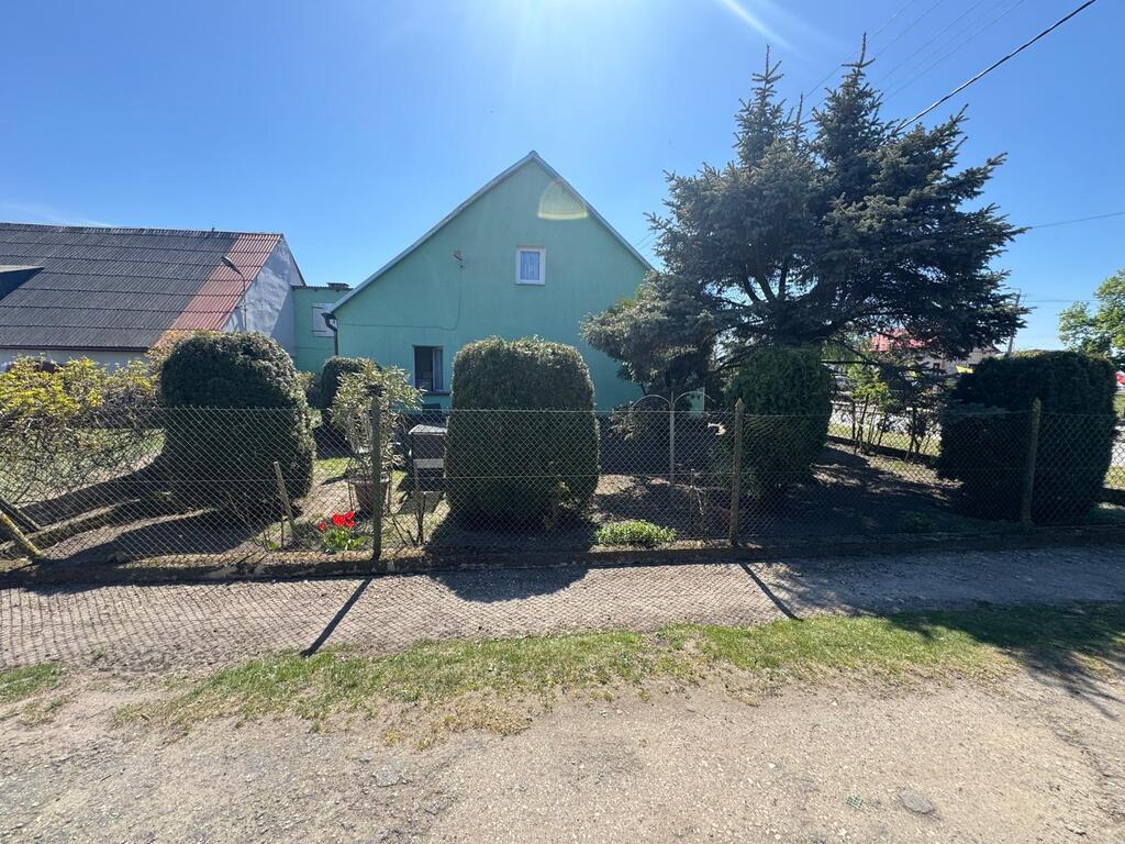 Dom, Sad I Ponad 4000 M² Przestrzeni