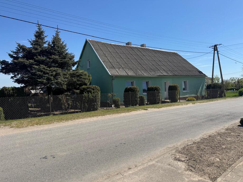 Dom, Sad I Ponad 4000 M² Przestrzeni