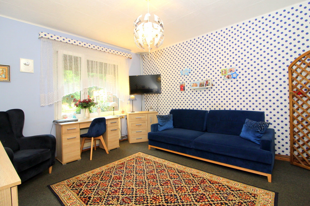 łowinek | Dom 188 M² | 7 Pokoi | 2500 M² | Garaże