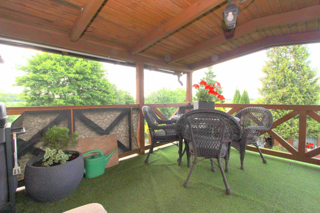 łowinek | Dom 188 M² | 7 Pokoi | 2500 M² | Garaże